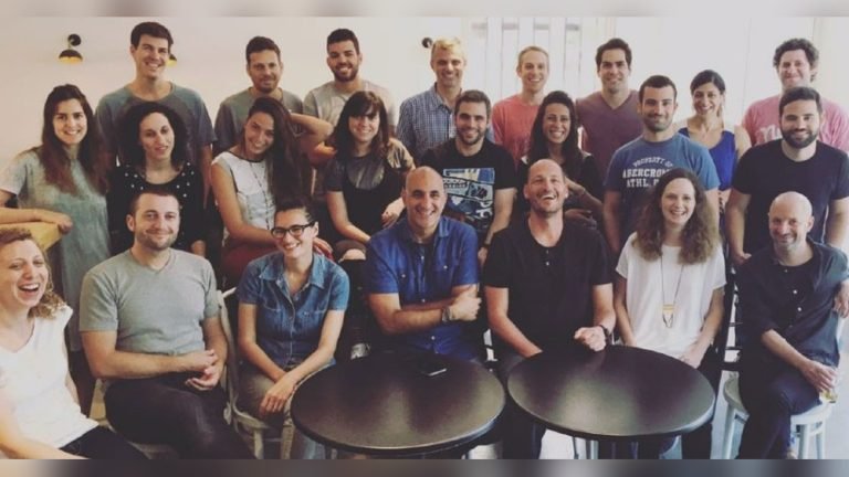 “Best Hr And Payroll Software for Small Teams”